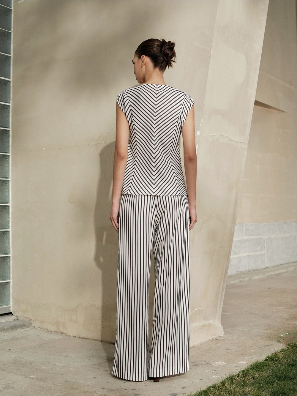 Commense Black and White Vertical-Stripe Wide-Leg Set - Picture 6 of 8